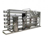 反滲透設(shè)備（山東10T/時(shí)）