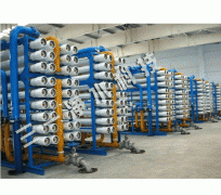 大型反滲透設(shè)備（山東工業(yè)用）